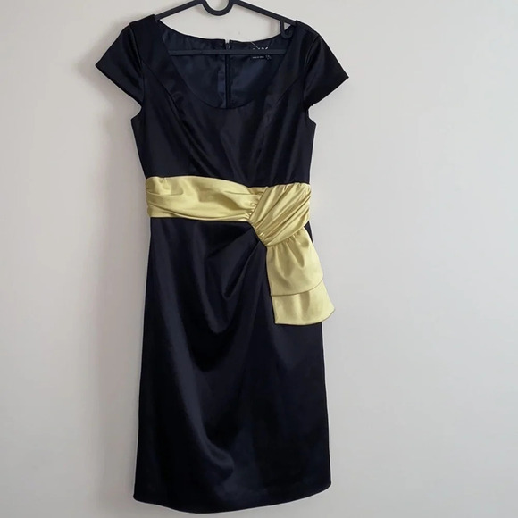 BCBG black satin yellow vintage 1950’s style bow detail cocktail dress - Picture 3 of 17